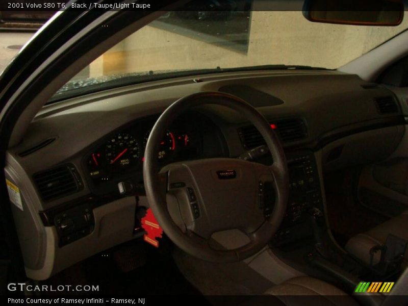 Black / Taupe/Light Taupe 2001 Volvo S80 T6