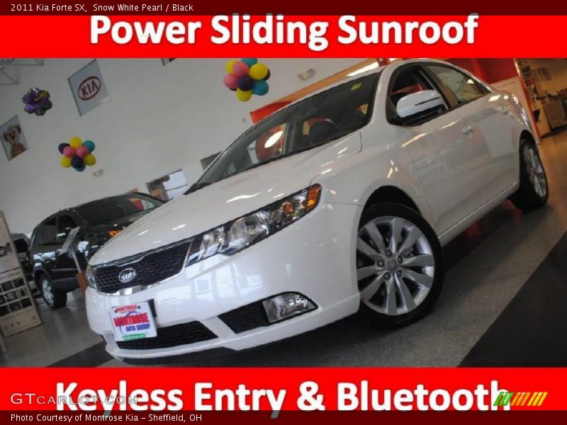 Snow White Pearl / Black 2011 Kia Forte SX