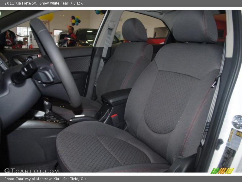 Snow White Pearl / Black 2011 Kia Forte SX