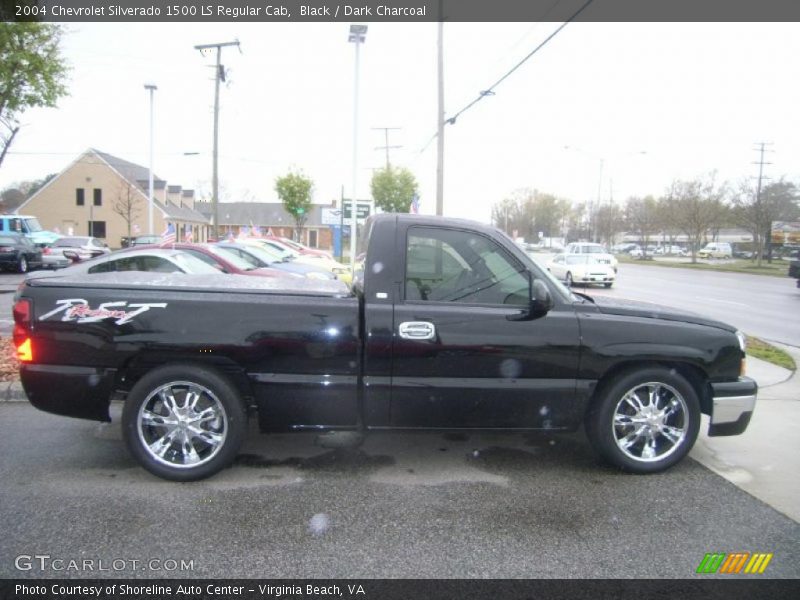 Black / Dark Charcoal 2004 Chevrolet Silverado 1500 LS Regular Cab
