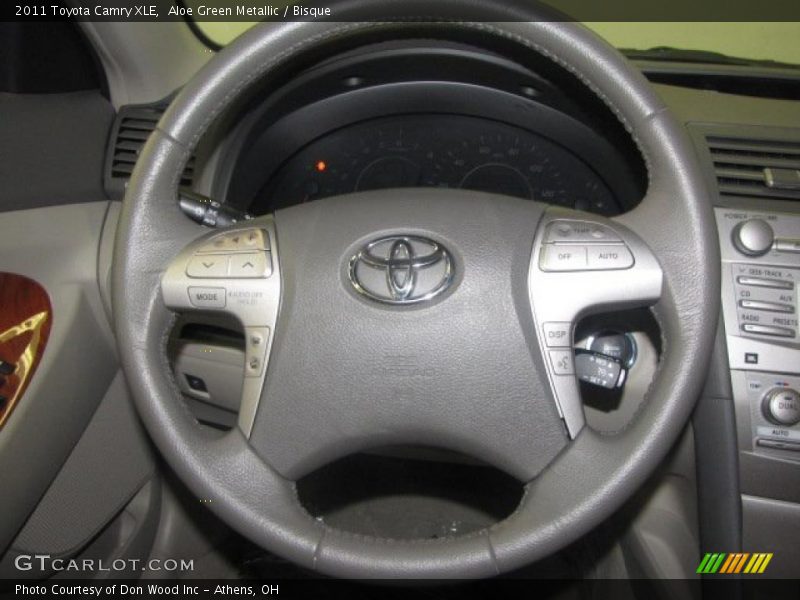 Aloe Green Metallic / Bisque 2011 Toyota Camry XLE