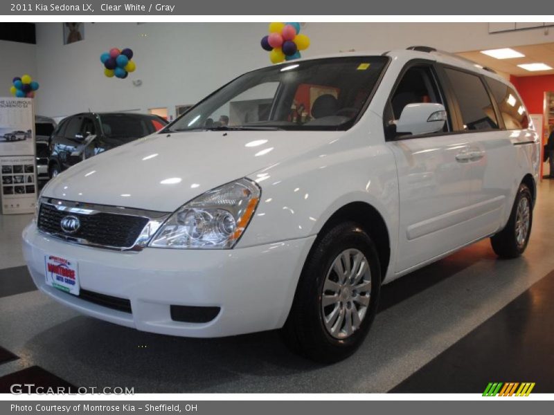 Clear White / Gray 2011 Kia Sedona LX