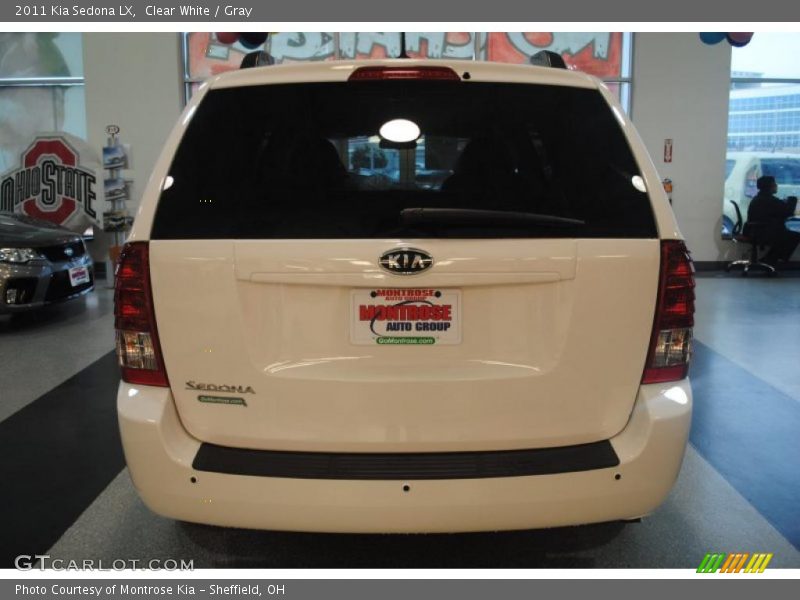 Clear White / Gray 2011 Kia Sedona LX