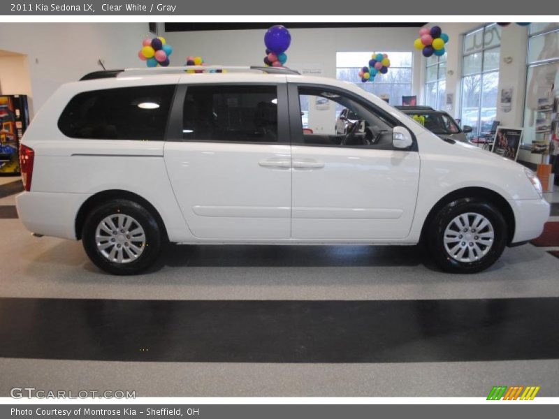 Clear White / Gray 2011 Kia Sedona LX