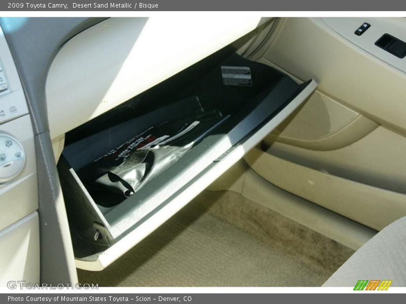 Desert Sand Metallic / Bisque 2009 Toyota Camry