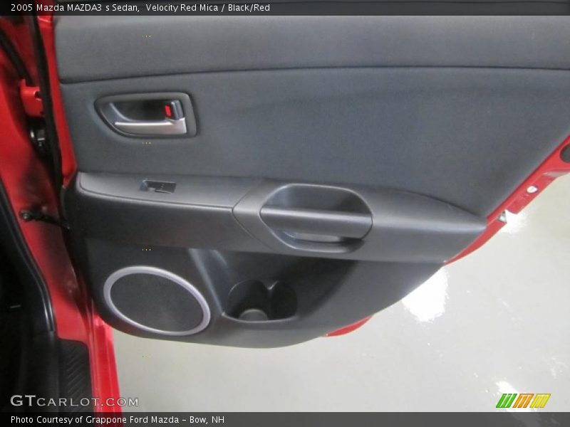 Velocity Red Mica / Black/Red 2005 Mazda MAZDA3 s Sedan
