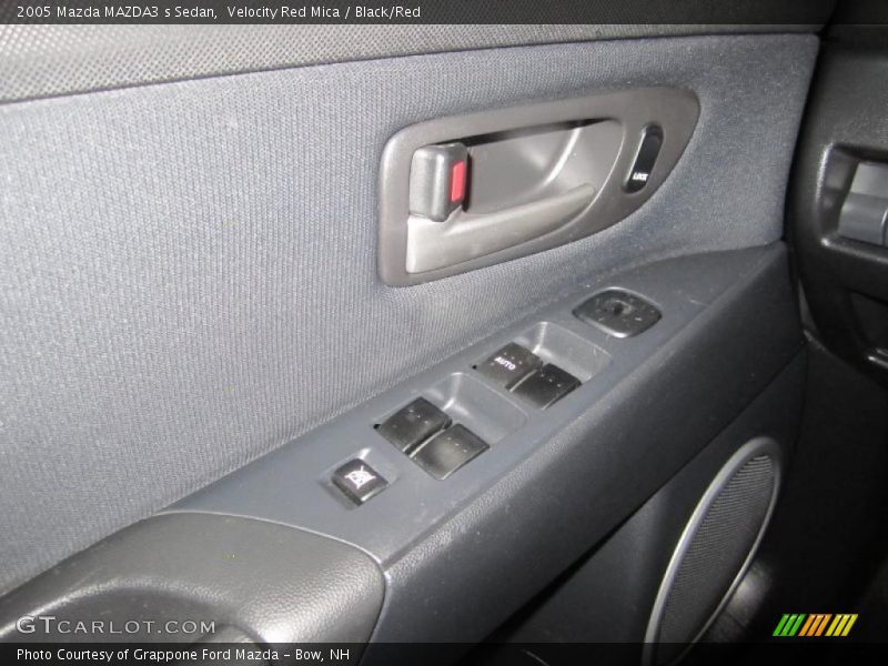 Velocity Red Mica / Black/Red 2005 Mazda MAZDA3 s Sedan