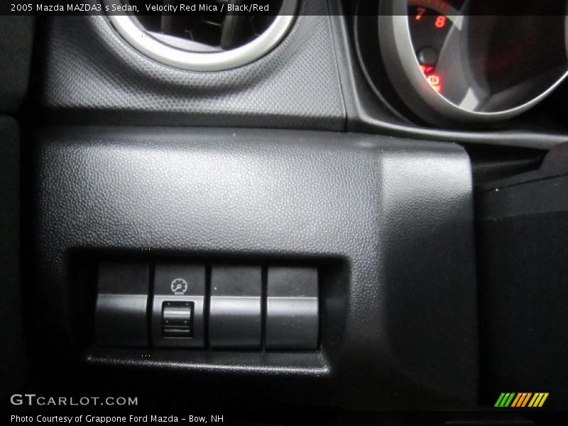 Velocity Red Mica / Black/Red 2005 Mazda MAZDA3 s Sedan