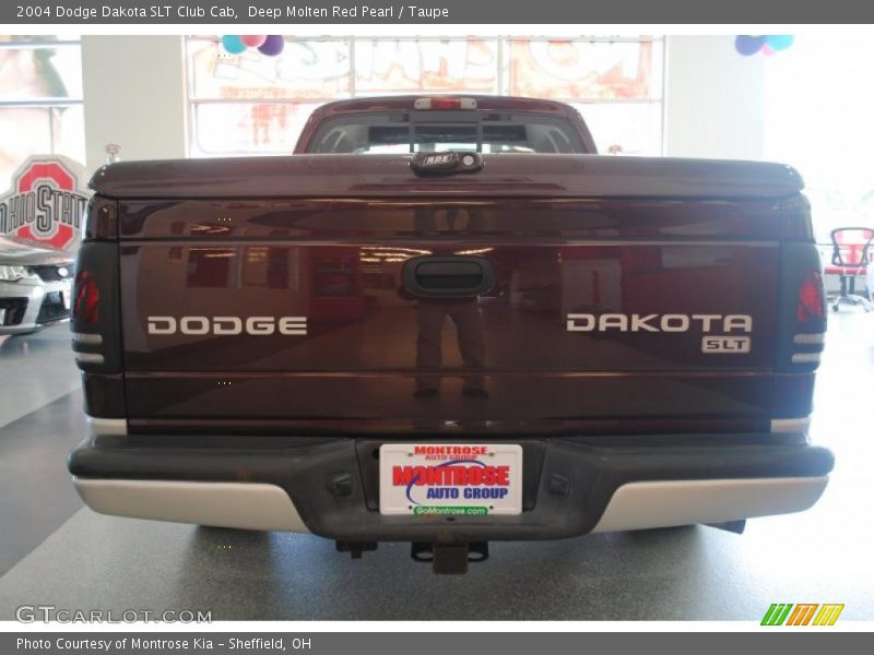 Deep Molten Red Pearl / Taupe 2004 Dodge Dakota SLT Club Cab