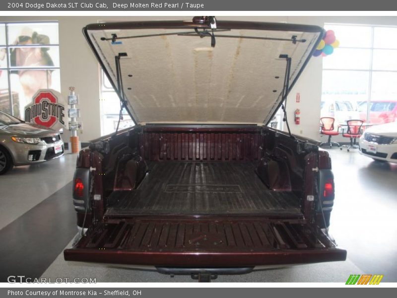 Deep Molten Red Pearl / Taupe 2004 Dodge Dakota SLT Club Cab