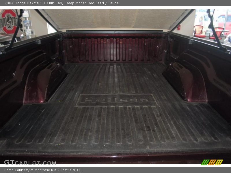 Deep Molten Red Pearl / Taupe 2004 Dodge Dakota SLT Club Cab