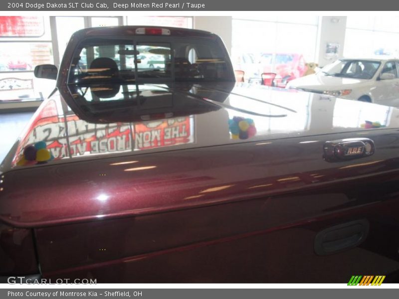 Deep Molten Red Pearl / Taupe 2004 Dodge Dakota SLT Club Cab