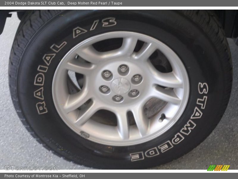 Deep Molten Red Pearl / Taupe 2004 Dodge Dakota SLT Club Cab