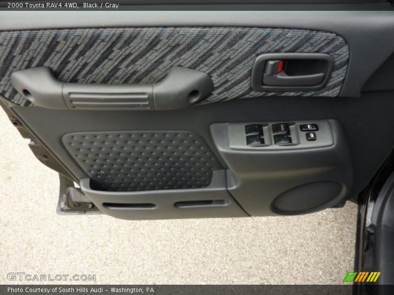 Black / Gray 2000 Toyota RAV4 4WD