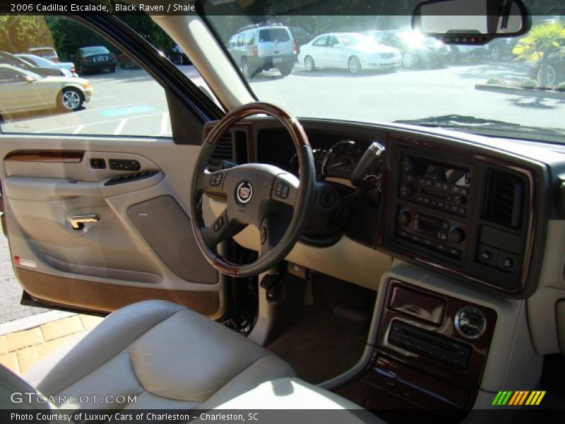 Black Raven / Shale 2006 Cadillac Escalade