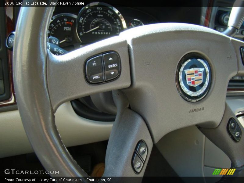 Controls of 2006 Escalade 