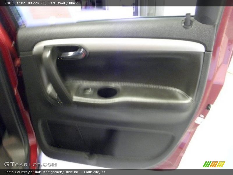 Red Jewel / Black 2008 Saturn Outlook XE