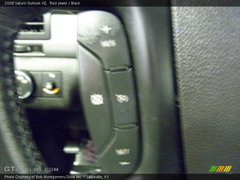 Red Jewel / Black 2008 Saturn Outlook XE