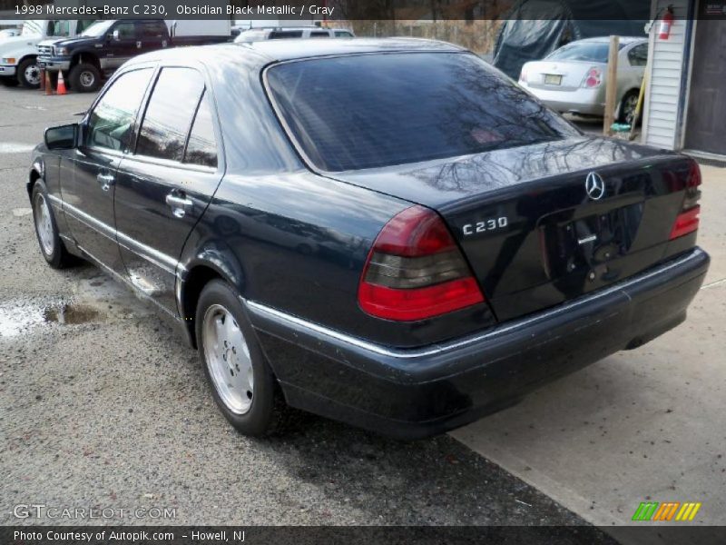 Obsidian Black Metallic / Gray 1998 Mercedes-Benz C 230
