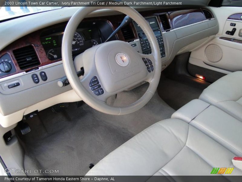 Ivory Parchment Tri Coat / Medium Dark Parchment/Light Parchment 2003 Lincoln Town Car Cartier