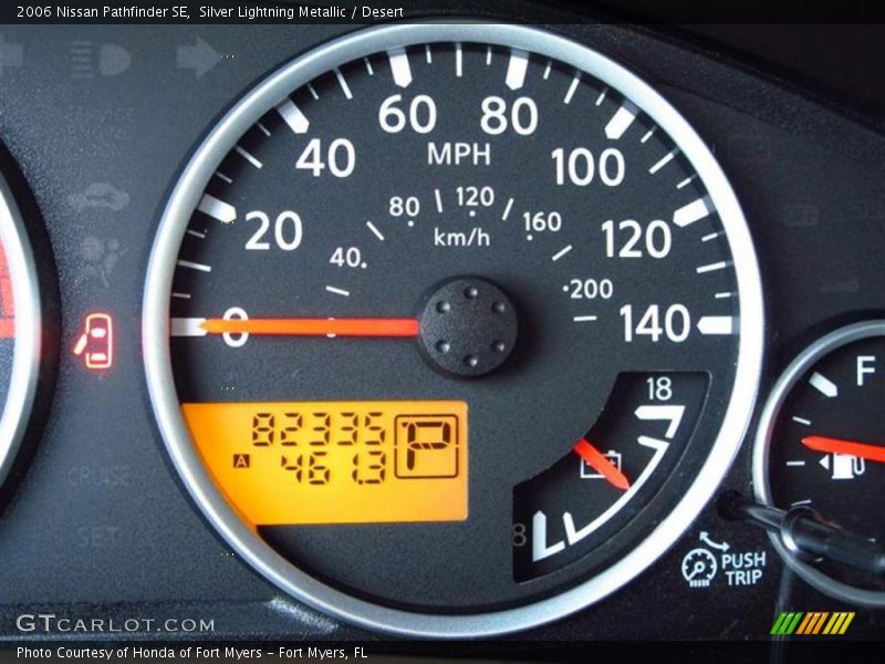 Silver Lightning Metallic / Desert 2006 Nissan Pathfinder SE