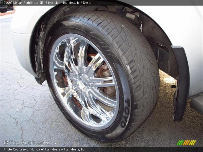 Silver Lightning Metallic / Desert 2006 Nissan Pathfinder SE