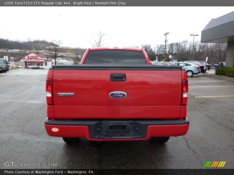 Bright Red / Medium Flint Grey 2005 Ford F150 STX Regular Cab 4x4