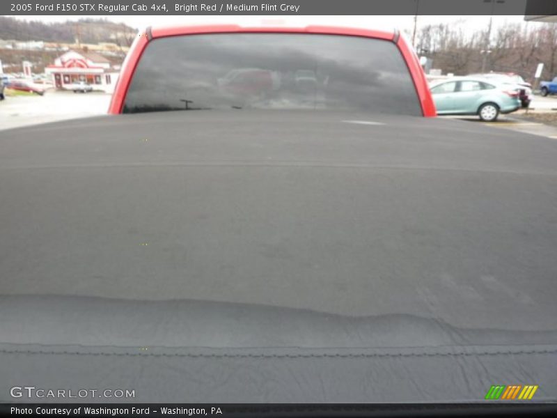 Bright Red / Medium Flint Grey 2005 Ford F150 STX Regular Cab 4x4