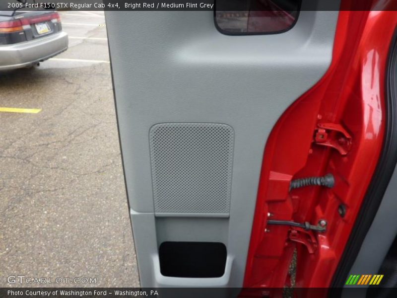 Bright Red / Medium Flint Grey 2005 Ford F150 STX Regular Cab 4x4