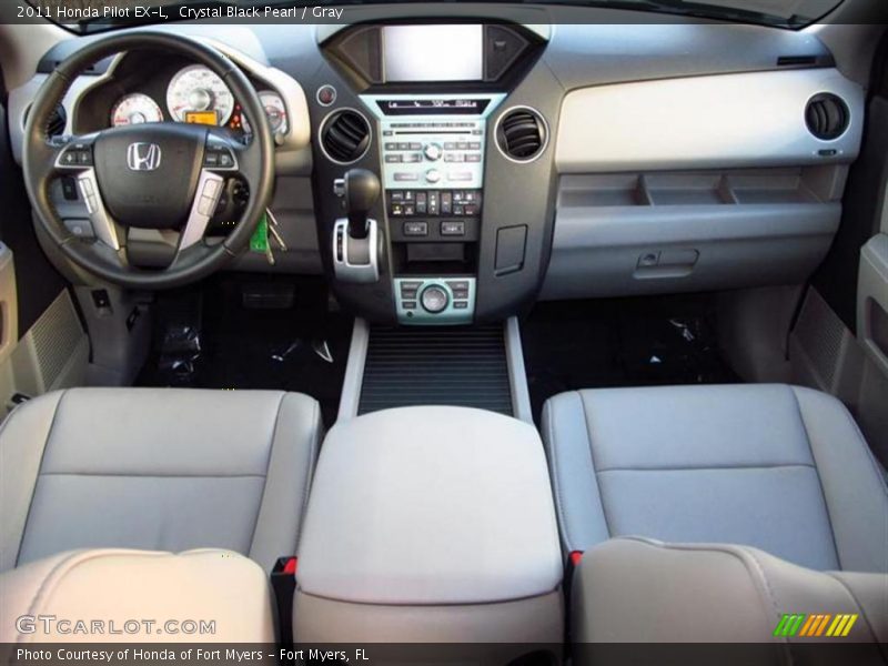 Dashboard of 2011 Pilot EX-L