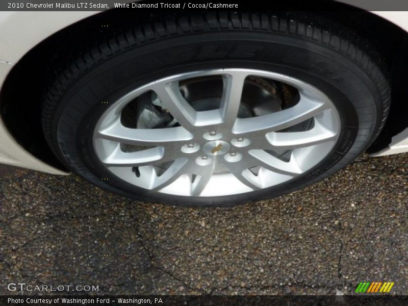 White Diamond Tricoat / Cocoa/Cashmere 2010 Chevrolet Malibu LTZ Sedan