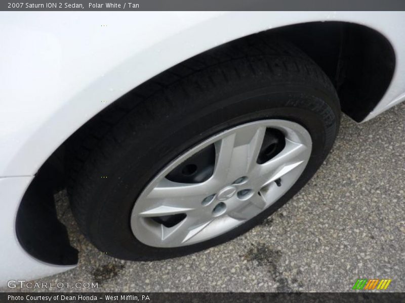 Polar White / Tan 2007 Saturn ION 2 Sedan