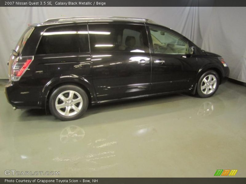 Galaxy Black Metallic / Beige 2007 Nissan Quest 3.5 SE