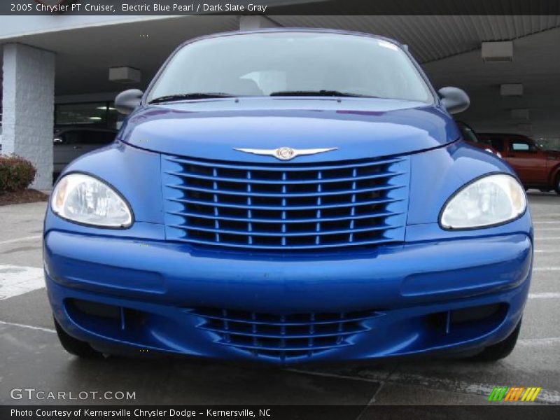 Electric Blue Pearl / Dark Slate Gray 2005 Chrysler PT Cruiser