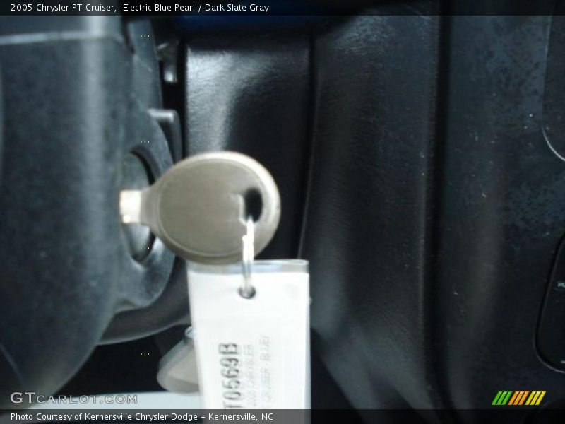 Electric Blue Pearl / Dark Slate Gray 2005 Chrysler PT Cruiser