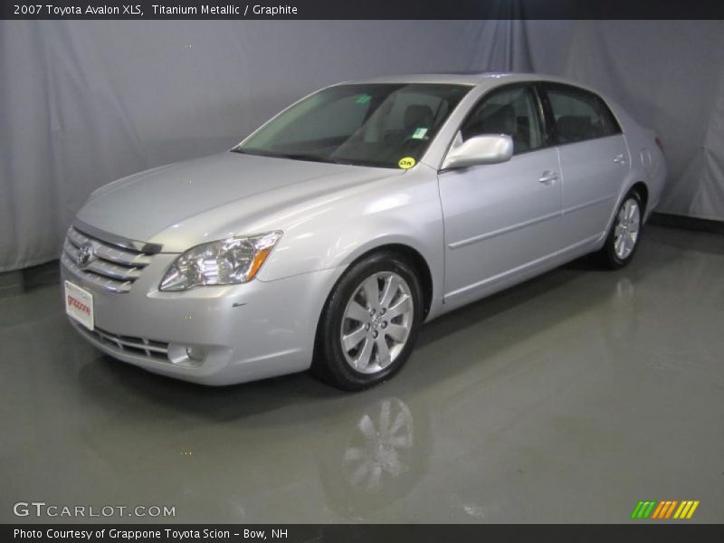 Titanium Metallic / Graphite 2007 Toyota Avalon XLS