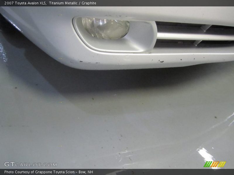 Titanium Metallic / Graphite 2007 Toyota Avalon XLS