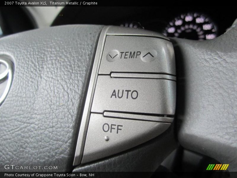 Titanium Metallic / Graphite 2007 Toyota Avalon XLS