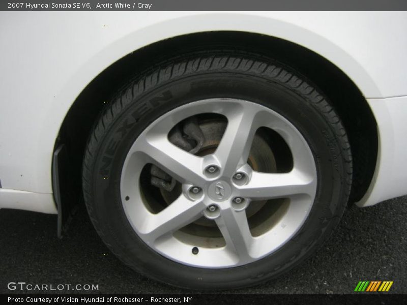 Arctic White / Gray 2007 Hyundai Sonata SE V6