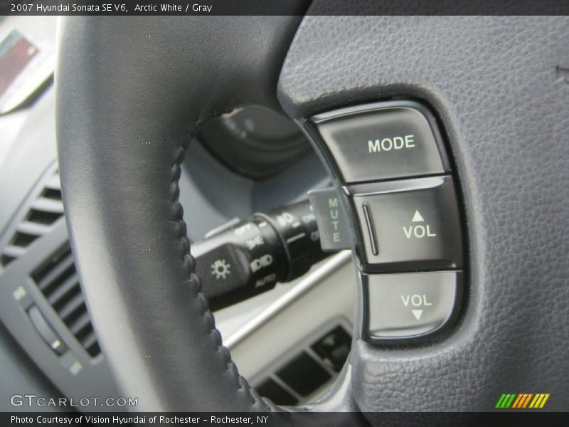 Arctic White / Gray 2007 Hyundai Sonata SE V6