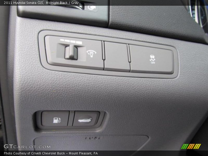 Midnight Black / Gray 2011 Hyundai Sonata GLS