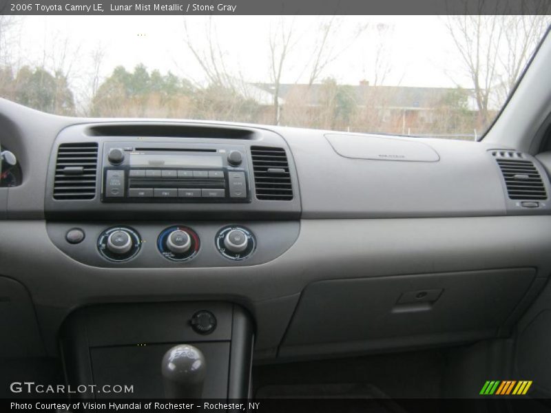 Lunar Mist Metallic / Stone Gray 2006 Toyota Camry LE