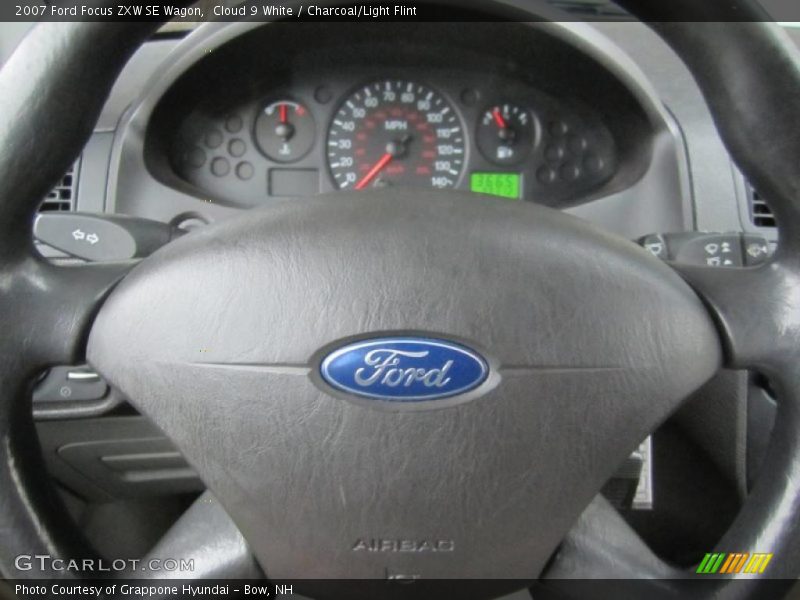 Cloud 9 White / Charcoal/Light Flint 2007 Ford Focus ZXW SE Wagon