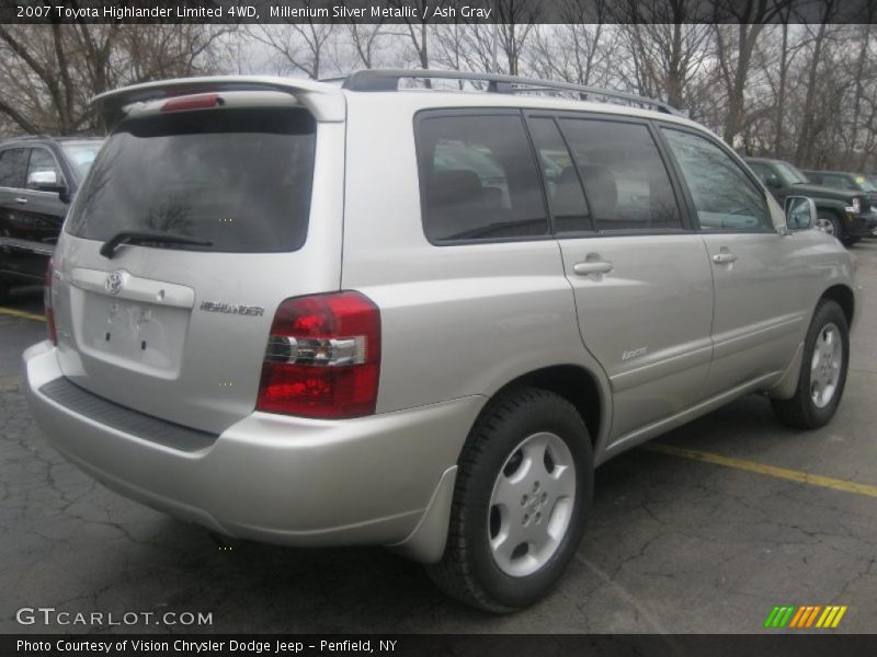 Millenium Silver Metallic / Ash Gray 2007 Toyota Highlander Limited 4WD