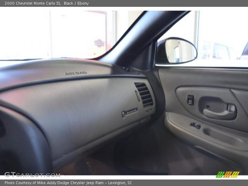 Black / Ebony 2000 Chevrolet Monte Carlo SS