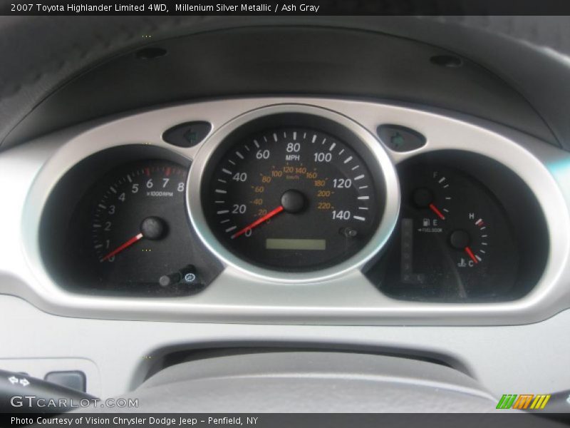 Millenium Silver Metallic / Ash Gray 2007 Toyota Highlander Limited 4WD