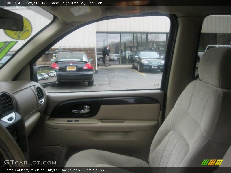 Sand Beige Metallic / Light Tan 2004 GMC Envoy SLE 4x4