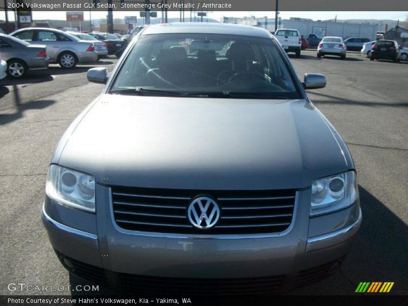 Stonehenge Grey Metallic / Anthracite 2004 Volkswagen Passat GLX Sedan