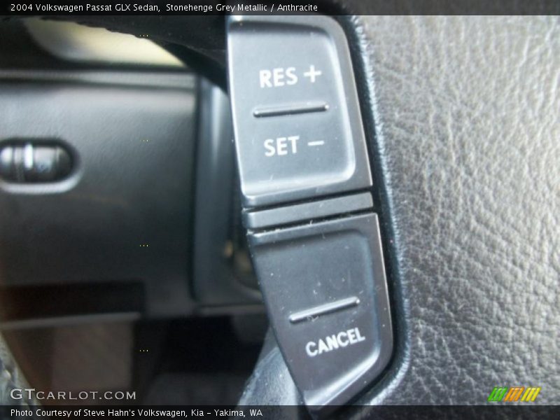 Stonehenge Grey Metallic / Anthracite 2004 Volkswagen Passat GLX Sedan