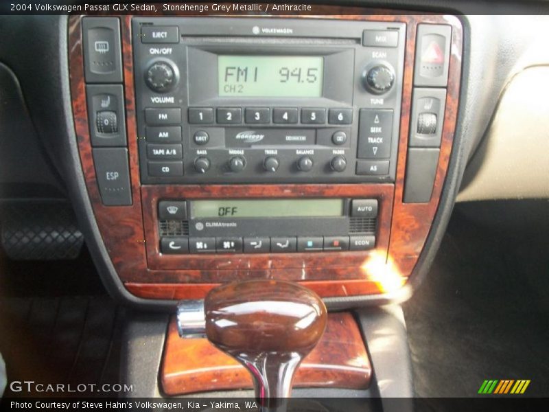 Stonehenge Grey Metallic / Anthracite 2004 Volkswagen Passat GLX Sedan